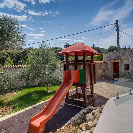 Villa Sveti Jakov *