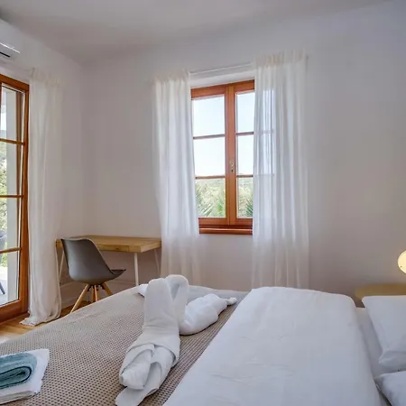 Villa Sveti Jakov *